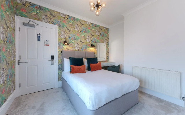 Florence House Hotel & Restaurant