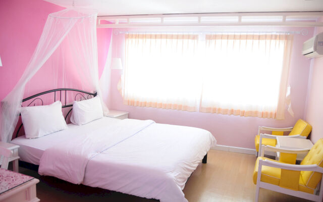 Roma Hotel