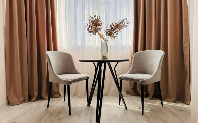 Апарт Компани на  ул. Островского, д. 5