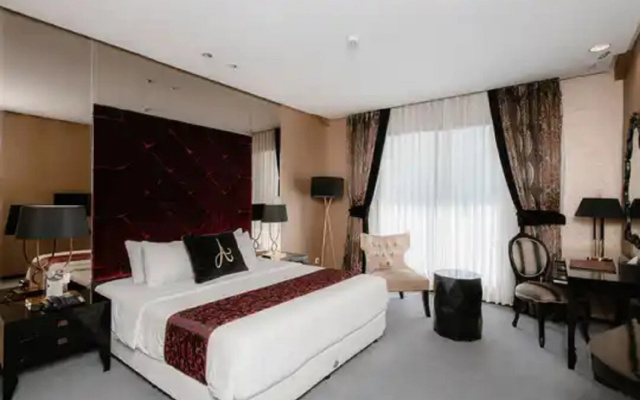 Amaroossa Hotel Bandung Indonesia – Guest Rooms – Bandung