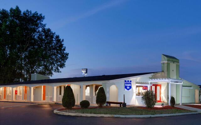 Rodeway Inn & Suites