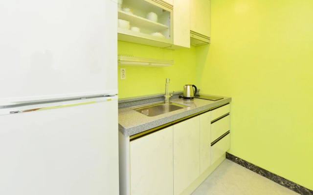 Funnymungmung Galaxy House