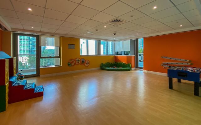 Luxury Burj Khalifa & Fountain View Apt Downtown