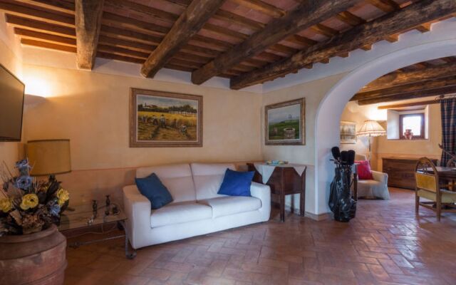 Casale Poggio Lupinaio