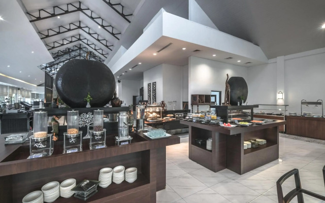 Lido Lake Resort By MNC Hotel