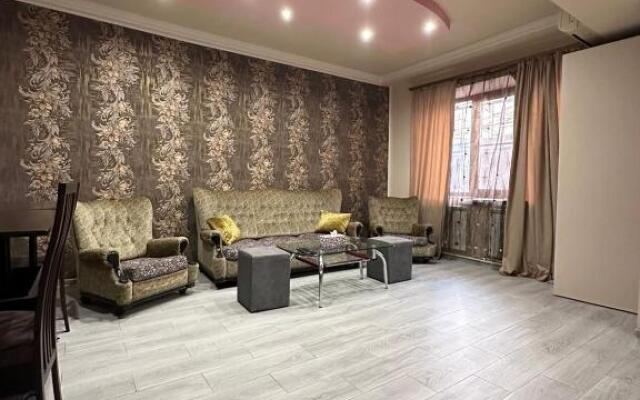 Apartment in Yerevan on Amiryan Street