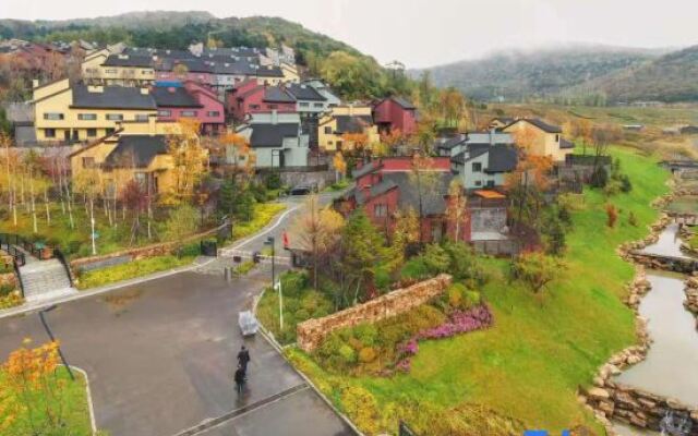 Yijian Snow View Villa