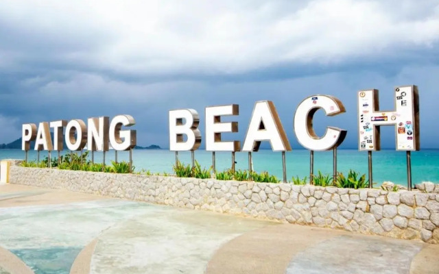 Time Out Hotel Beach Front