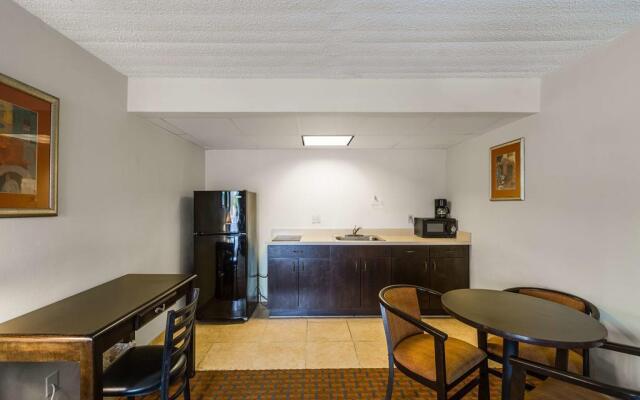 Red Roof Inn Vero Beach - I-95
