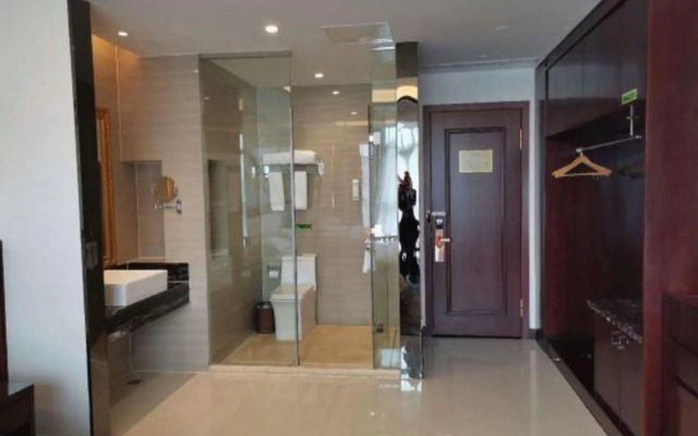 Vienna International Hotel (Mount Emei Crystal Plaza Hotel)