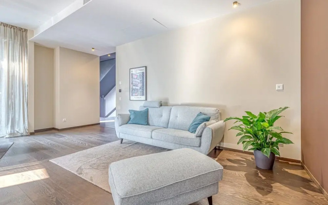 Icon H 208 Suite Micro-living