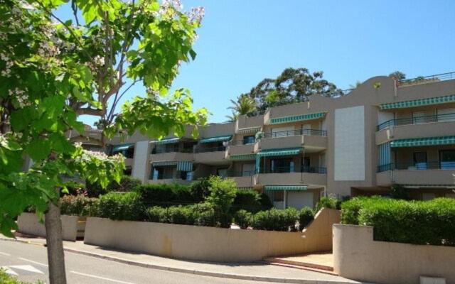 Appartement Cavalaire-sur-Mer, 3 pièces, 4 personnes - FR-1-100-172