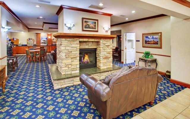 Holiday Inn Express Hotel & Suites Dickinson by IHG