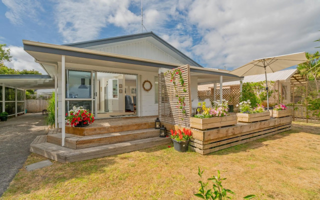 Park Drive - Whangamata Holiday Home