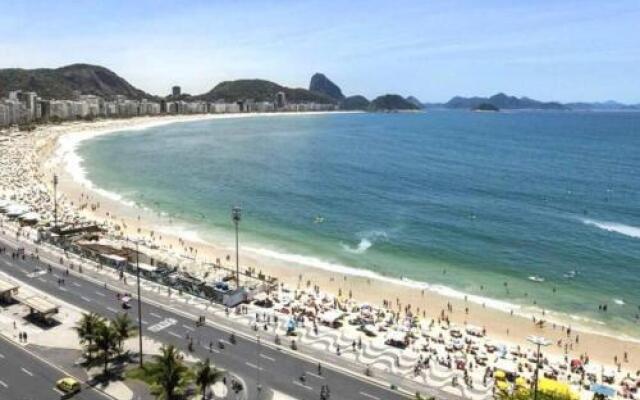 Sundays Copacabana