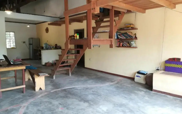 Dario's Room1