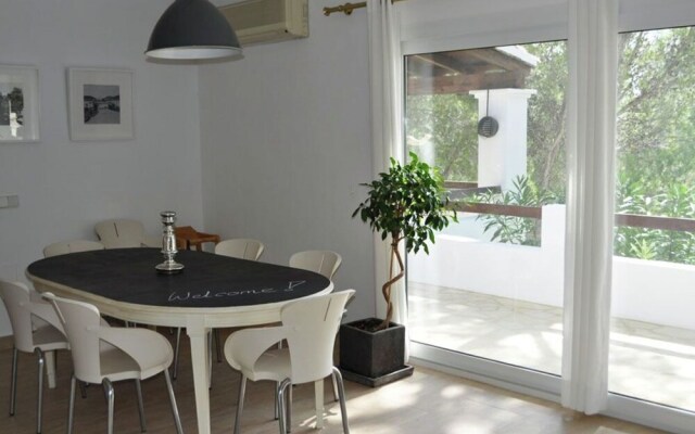 Stunning, Spacious Villa Within Walking Distance of the Charming Village of San Carlos