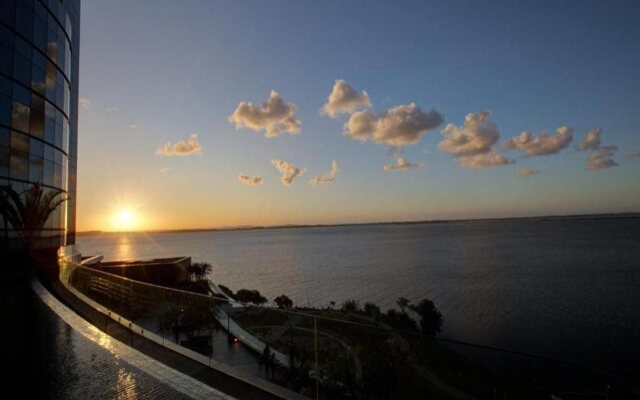 DoubleTree by Hilton Porto Alegre