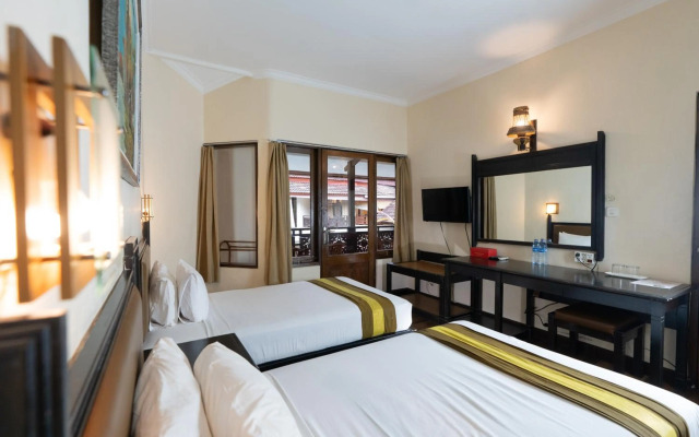 Hotel The Flora Kuta Bali