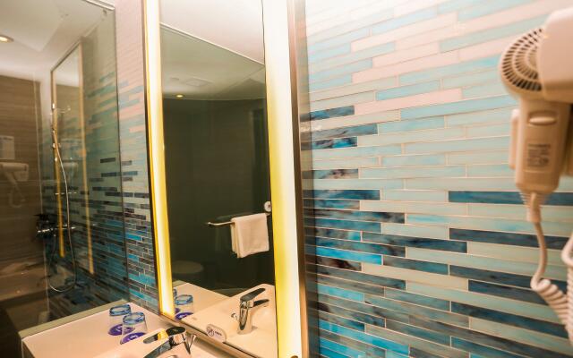 Holiday Inn Express Linyi Riverside by IHG