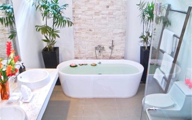 Ka Villa Rawai : Peaceful 4 Bedrooms