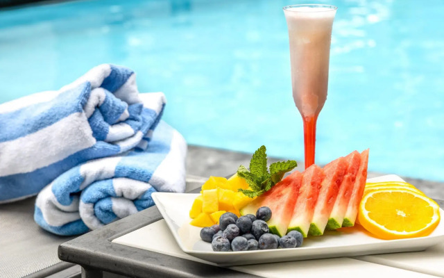 Fortune House Hotel Suites