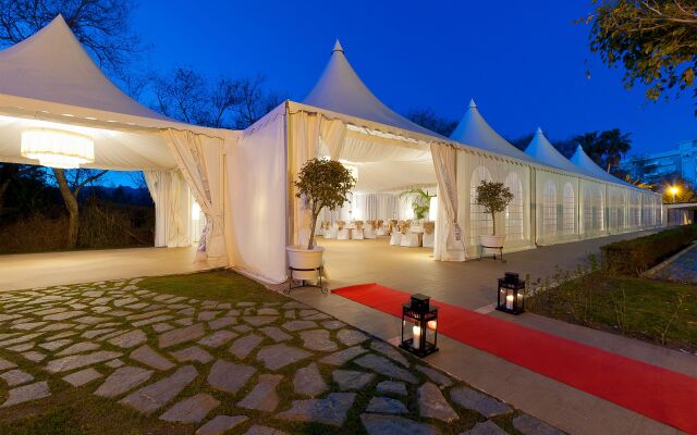 Elba Motril Beach & Business Resort