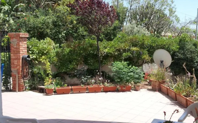 Holiday House Torre Di Manfria