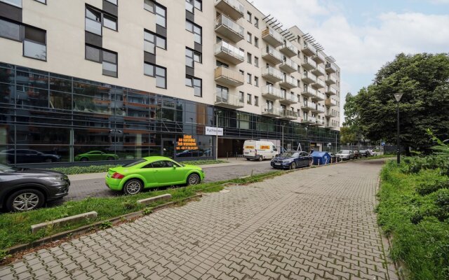 Bright Studio Legnicka by Renters