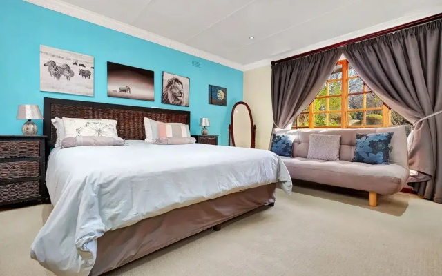 Staniland Guesthouse - OR Tambo Airport