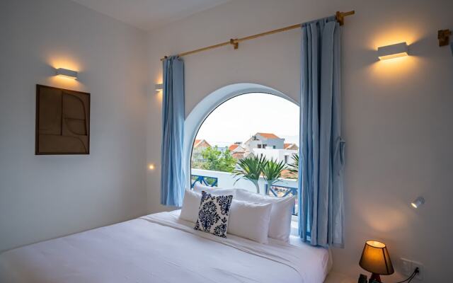 Happiness Hotel