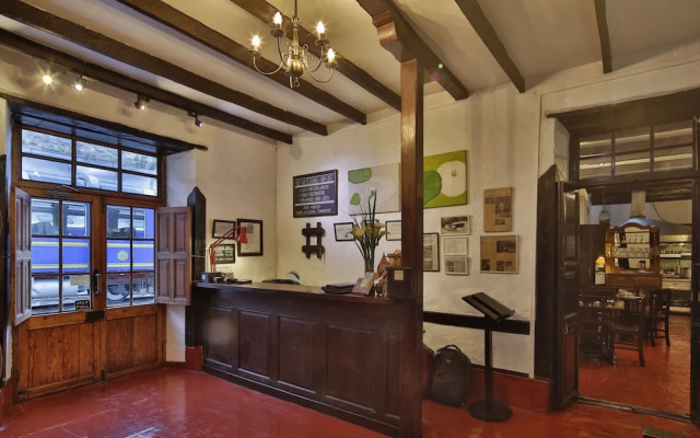 El Albergue Ollantaytambo