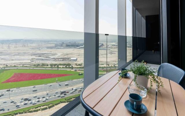 Modern Studio w Balcony in Business Bay