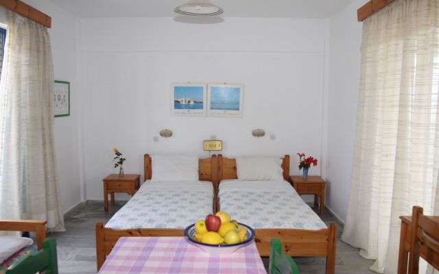 Kaloxenia Apartments