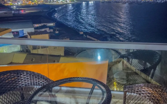 Luxo e Praia Exclusiva para Casal