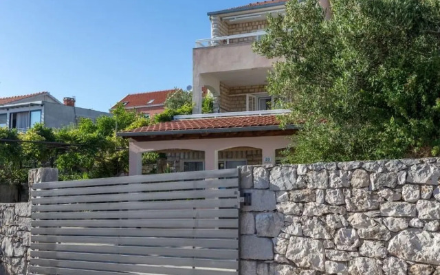 Appartamento Nomads Ac Wifi Hvar