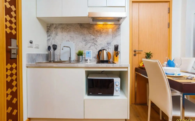 Aristo 2 Beach Front - by Holy Cow 319