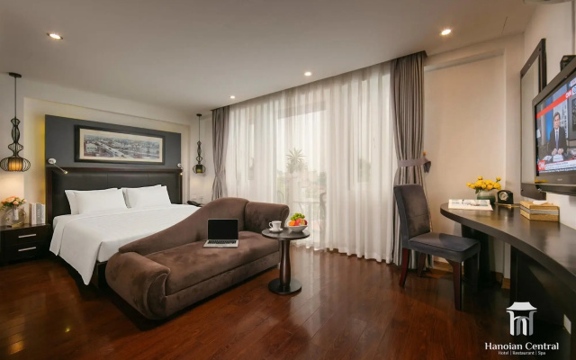 Hanoian Central  & Spa