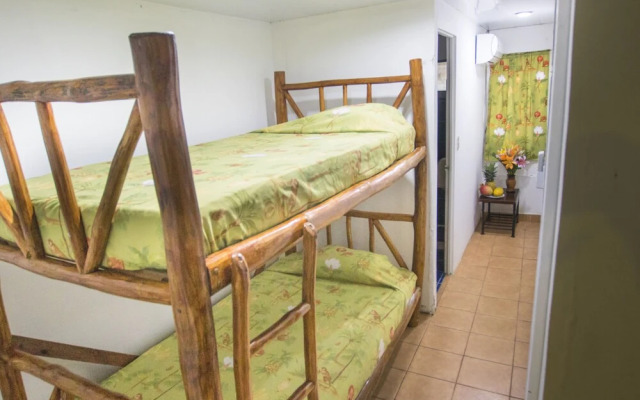 Oceanfront Hotel Verde Mar direct access to the beach