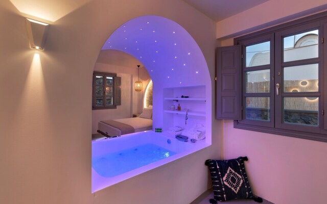 BlackStone Luxury Suites