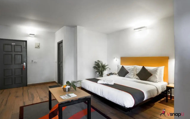 Oyo Premium Candolim Beach
