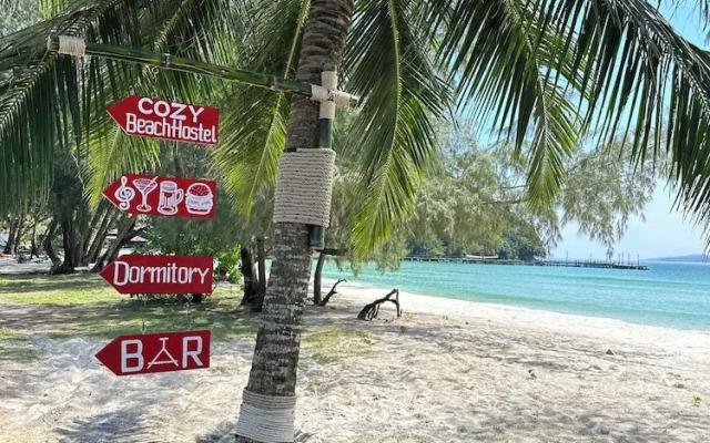 Cozy Beach Hostel