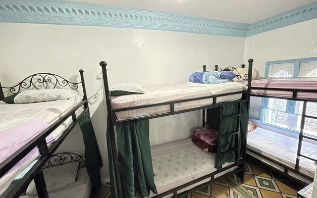 aline hostel