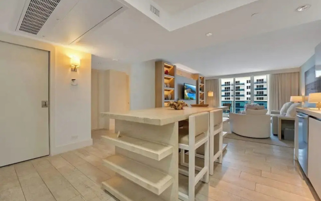 Stunning Oceanfront 1BR 1 Hotel