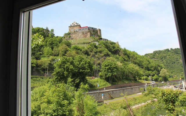 Musikalische Ferienwohnung mit Rheinblick