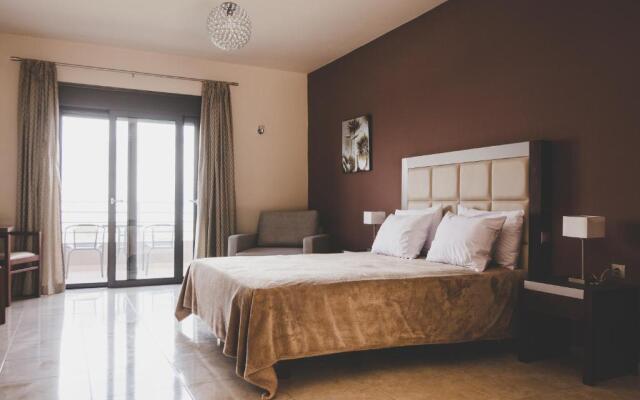 Phaedra Suites