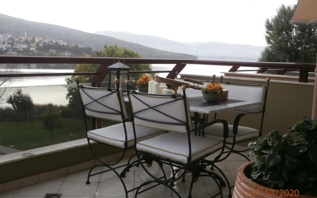 Classic Apartment With Beautiful View