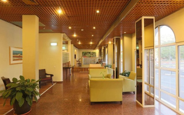 Jacob Tiberias by Jacob Hotels