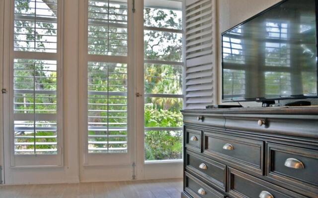 Central - Edgemere 738