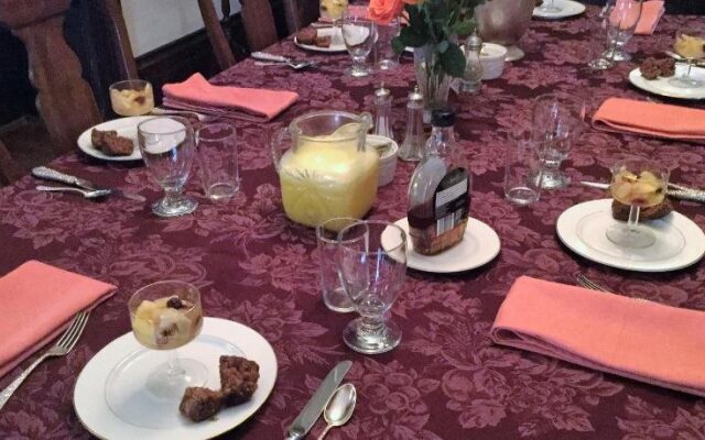 Lackawanna Bed & Breakfast